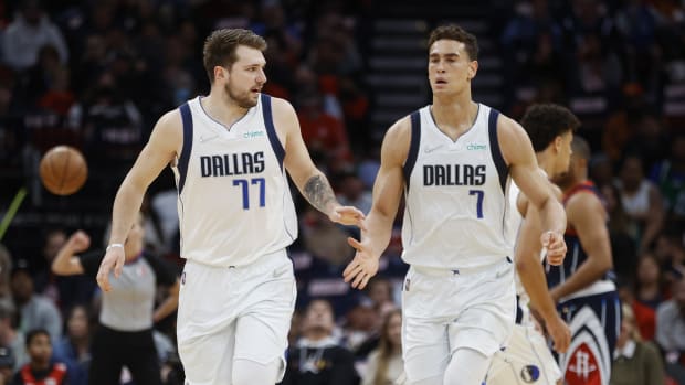 Dwight Powell, Luka Doncic, Dallas Mavericks
